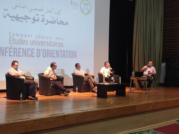 Conférence d&apos;orientations aux Bacheliers​​​